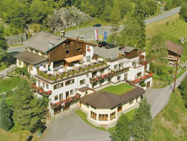 Alte Wacht 13 bearbeitet.jpg